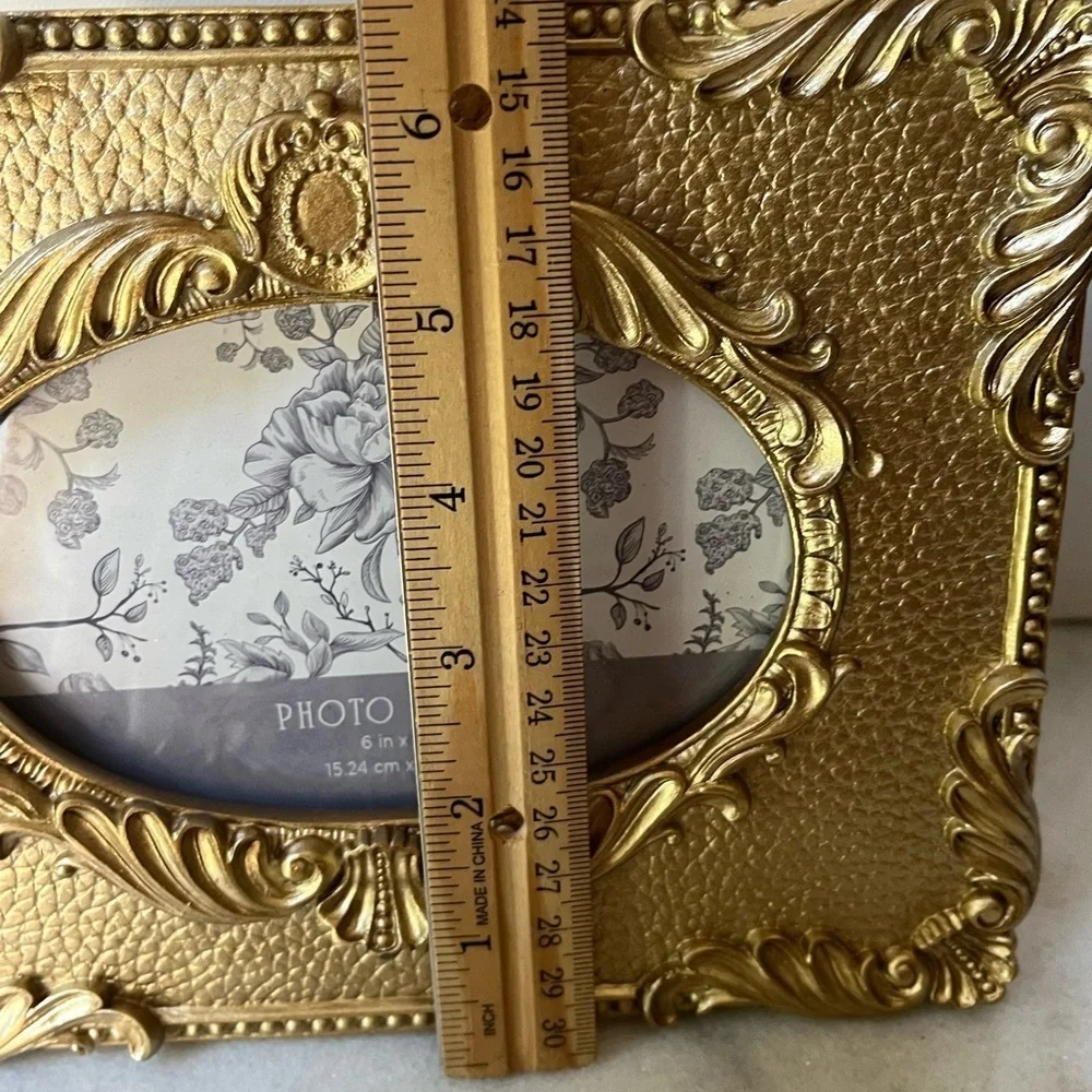 Gold Ornate Floral For Oval inside 4”x6” Picture Frame New 8.5” ”x6.5”